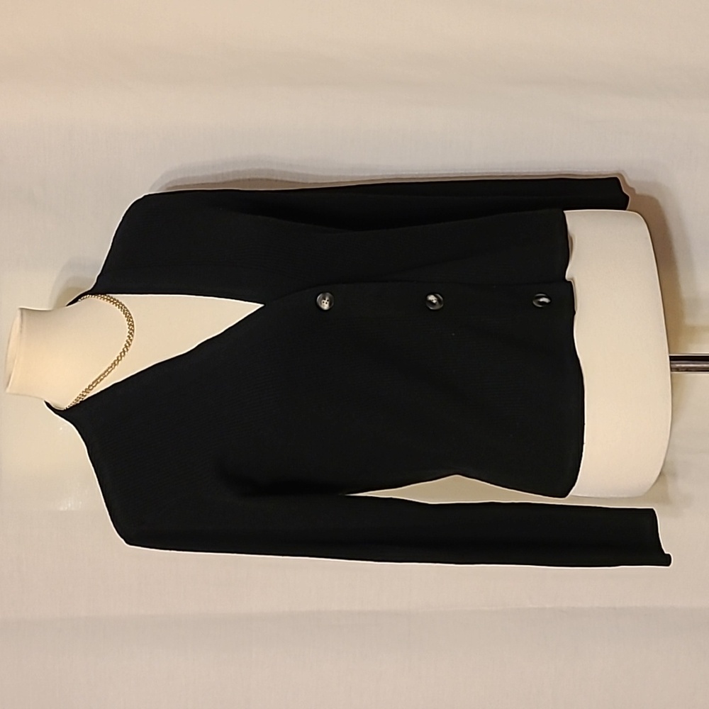 Uniqlo Black Knit Ribbed V-neck Cardigan - Picture 2 of 9